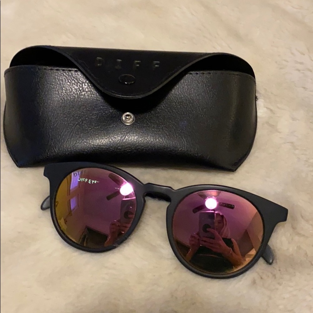 DIFF sunnies